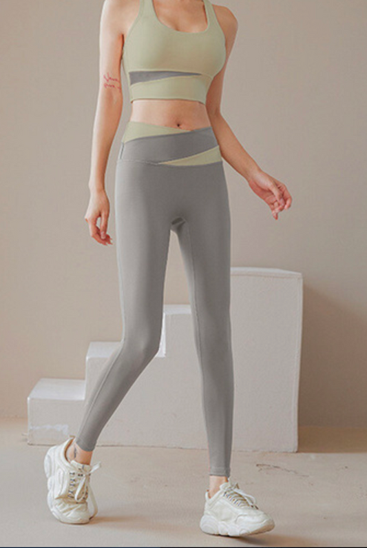 CONJUNTO COMBINADO (con almohadillas extraíbles)