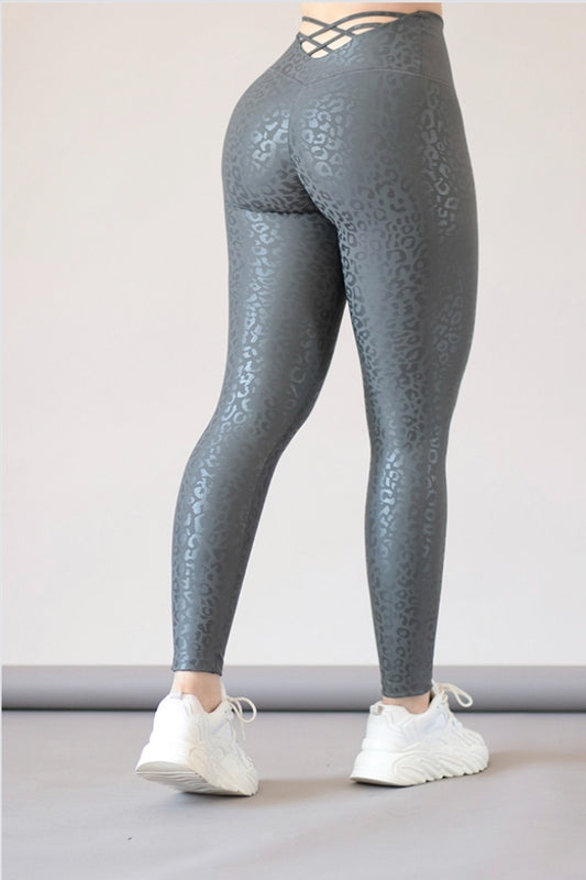 LEGGIN OBSCUERO VINIL PUSH UP