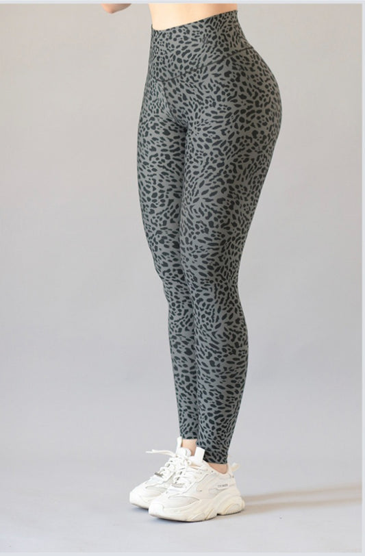 LEGGIN GRIS ANIMAL PRIME PUSH UP