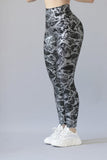 LEGGIN NEGRO PLATA PUSH UP