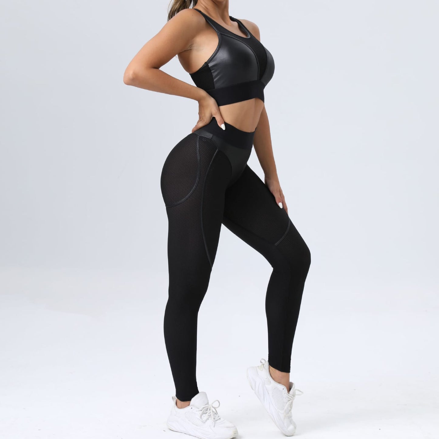 CONJUNTO MATA VINIPIEL